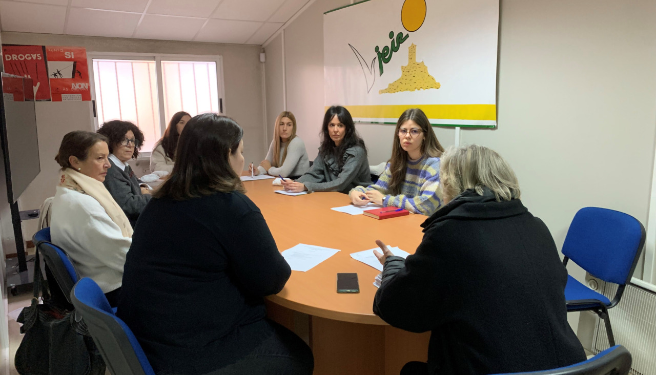 Reunión de Vieiro con las orientadoras de los institutos