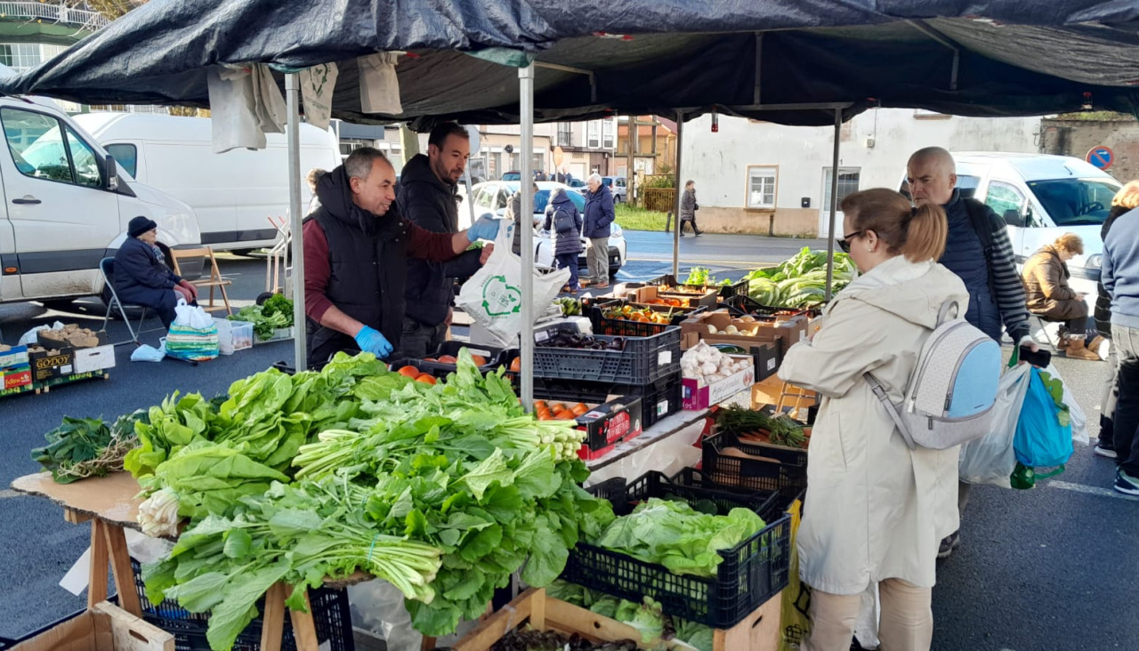 Un puesto de verduras en Paiosaco este domingo