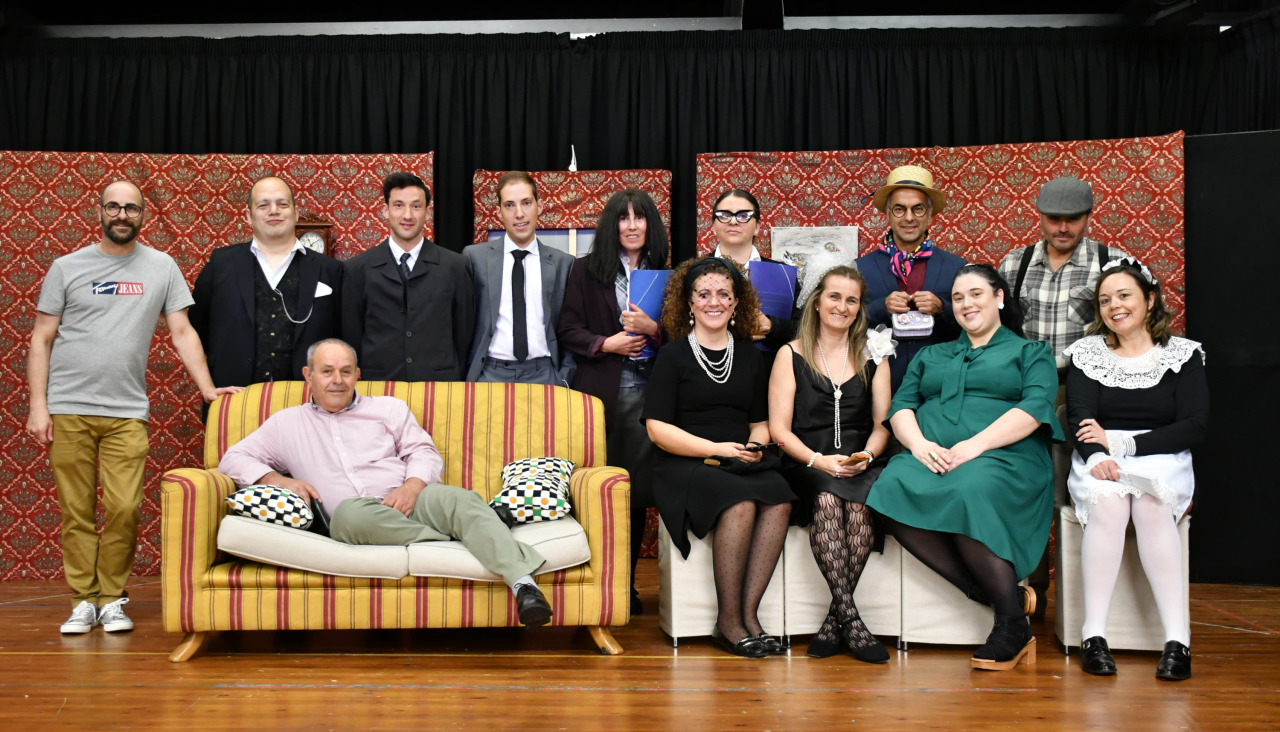 Los protagonistas de la obra "O home do sofá"