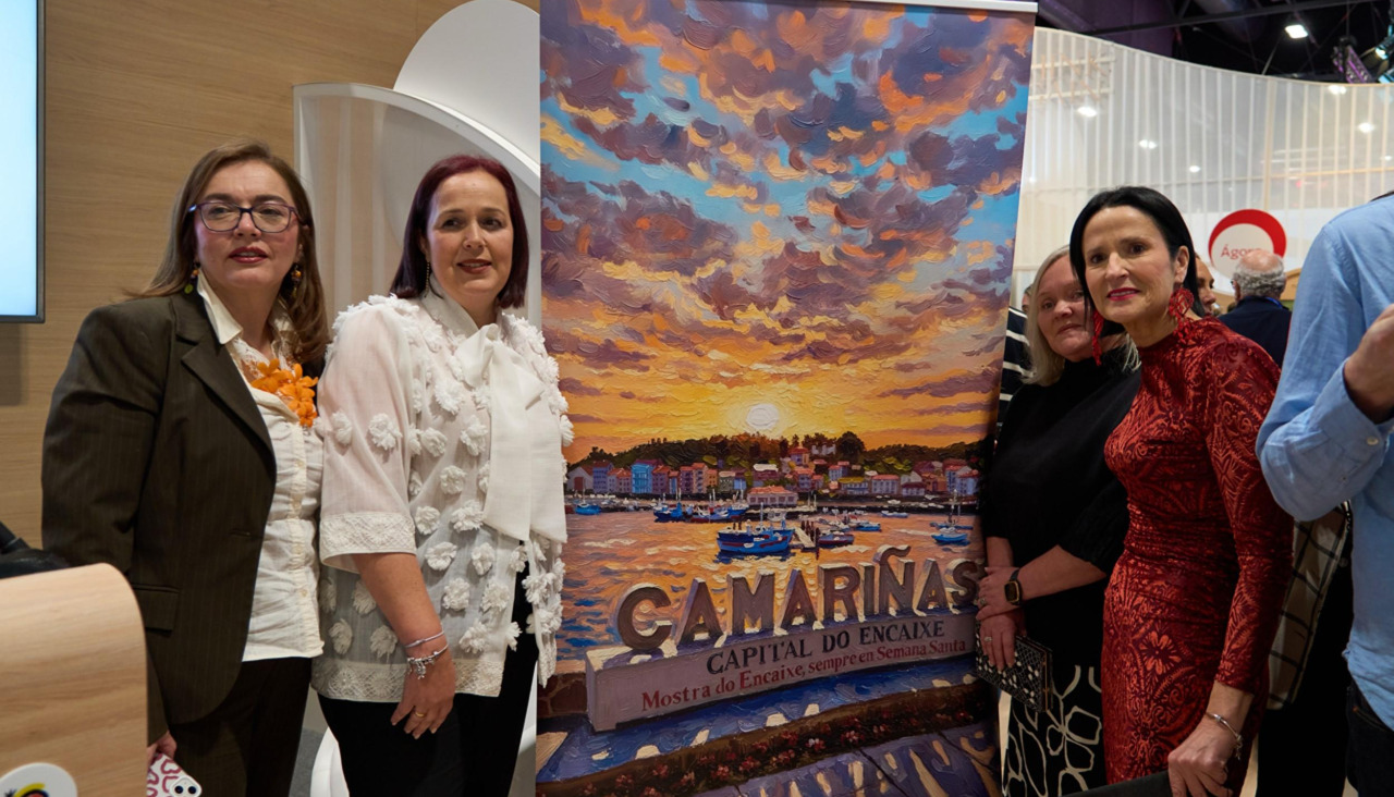 Cartel de la campaña turística de Camariñas