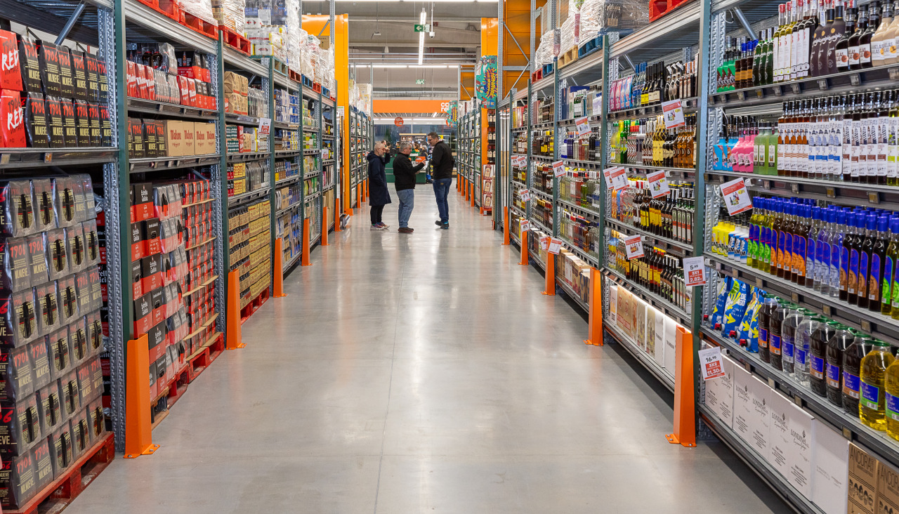 Inauguración del Cash Record de Cee