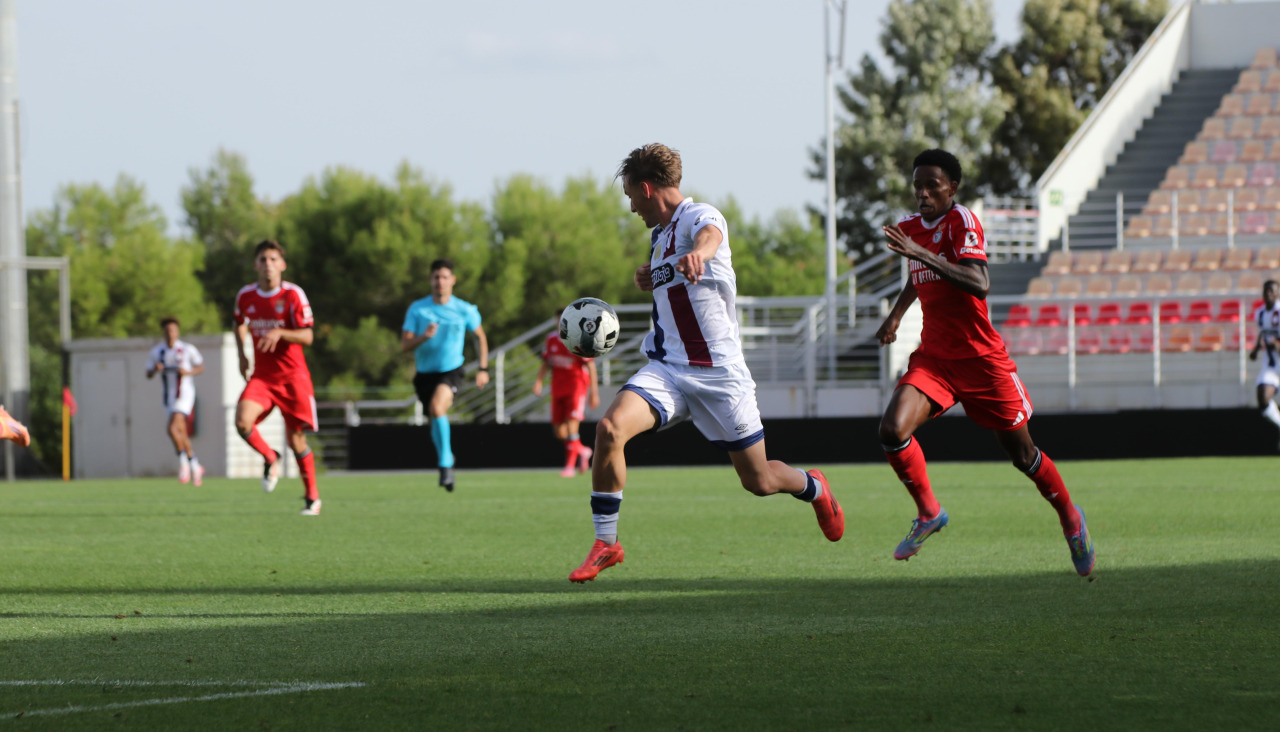 El extremo catalán Javirro en un partido con el SCU Torreense