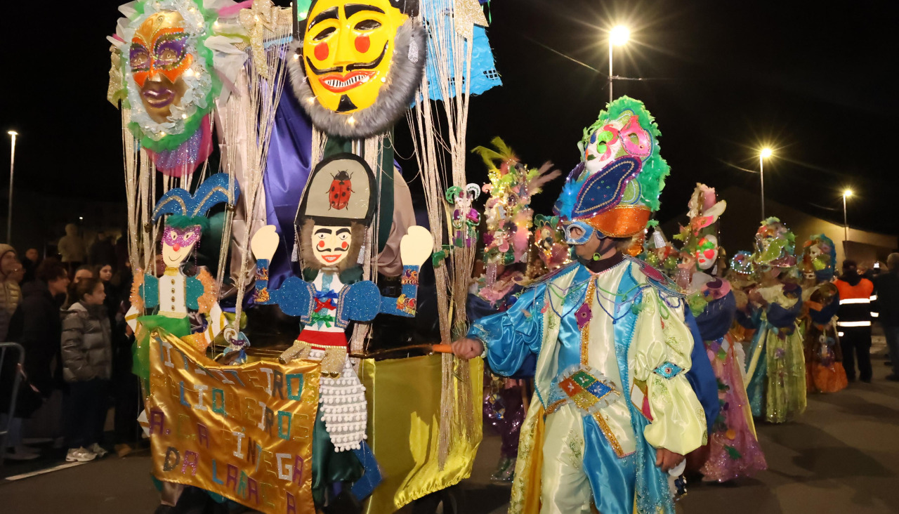 Desfile de Entroido en A Laracha