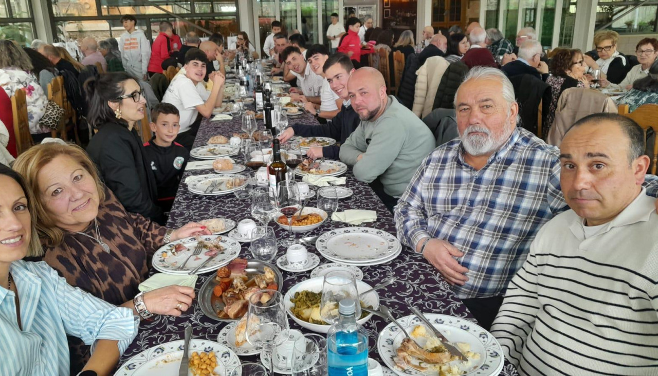 Comida Xuventude Laracha