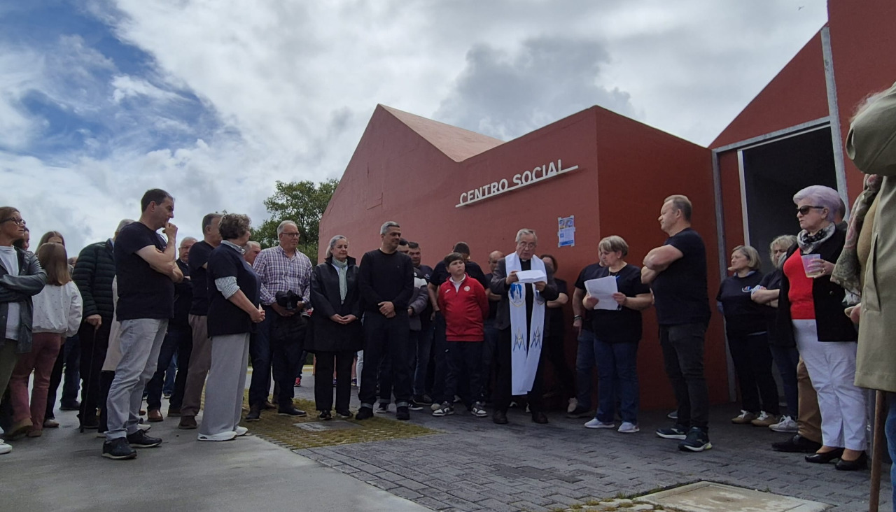 Inauguración del centro de día de Goiáns, en Carballo