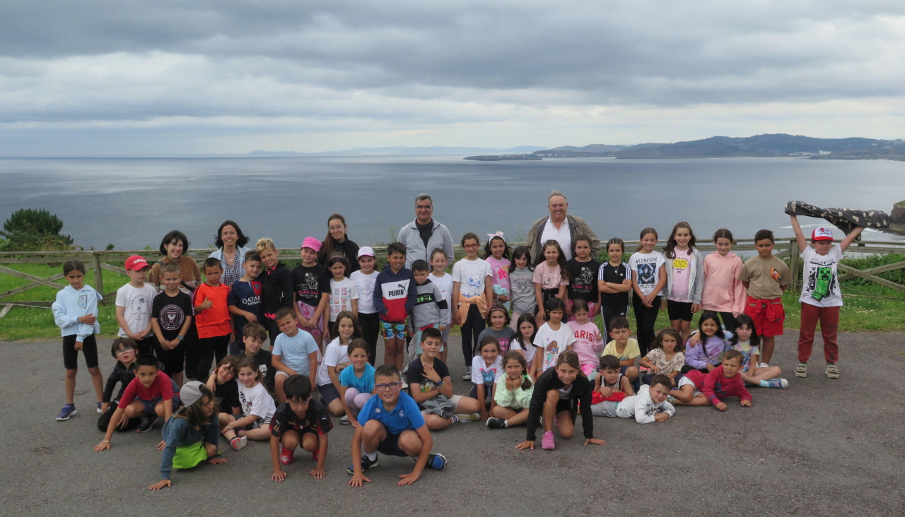 Participantes en un campamento de verano de A Laracha