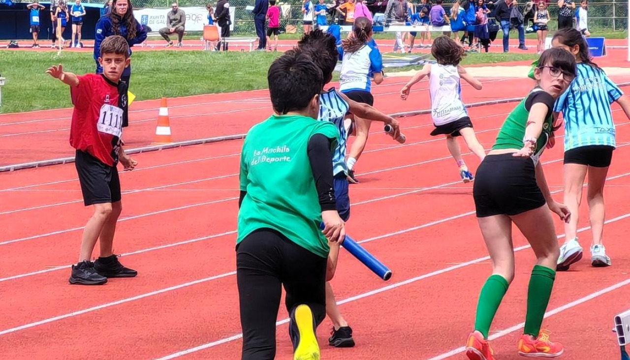 Los atletas de la AD Fogar también destacaron en la final provincial de atletismo en pista escolar