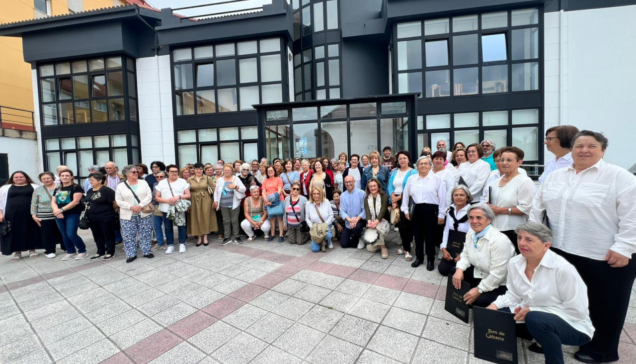 Clausura de las actividades culturales y sociales en Cabana