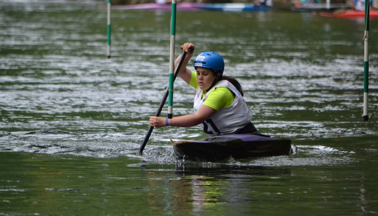 Carmen Llaría acabó cuarta tanto en kayak como en canoa