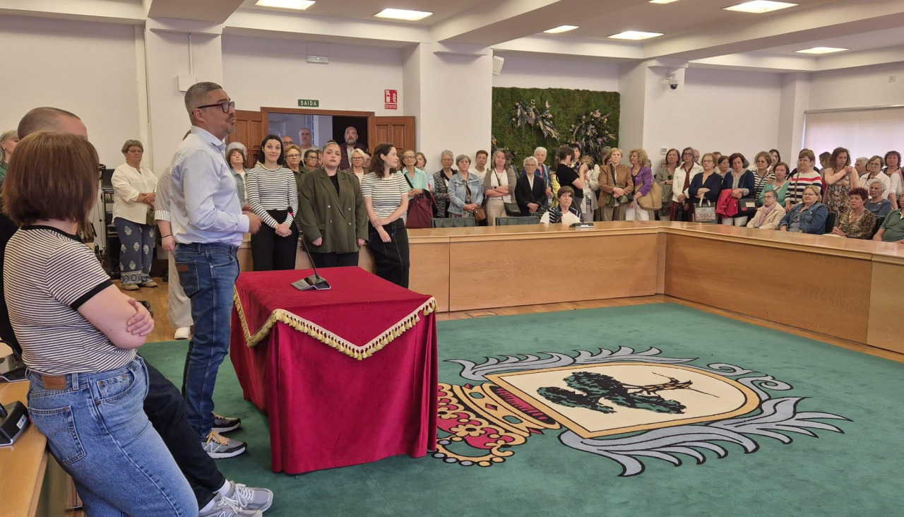 Acto de clausura del programa Remocea en Carballo