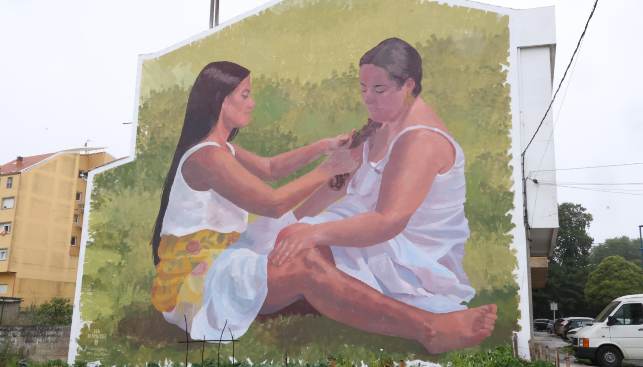 Mural de Isa Bemúdez en el Barrio das Flores