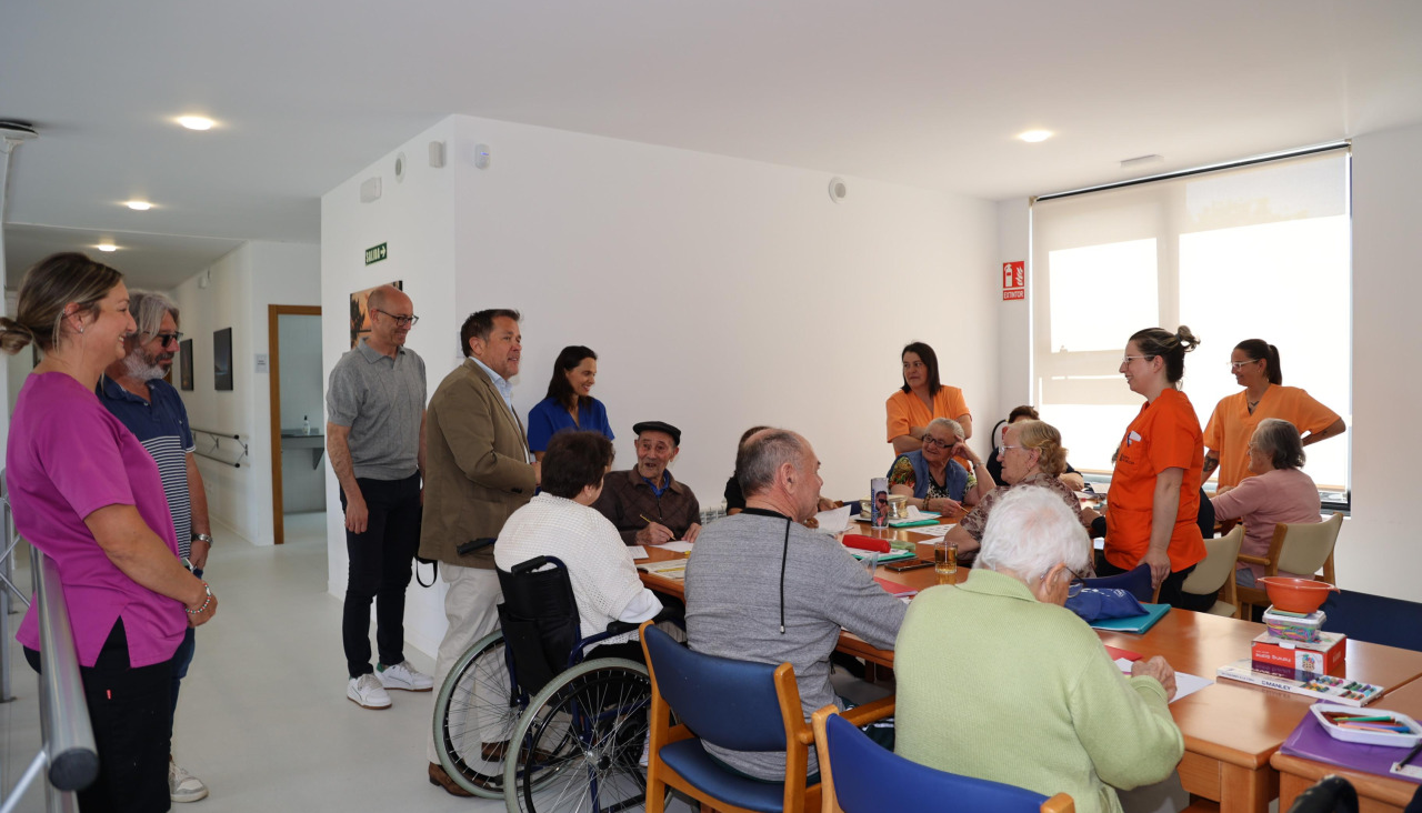 Visita al centro de día de Cabana (11)