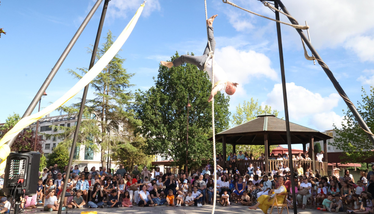 Circo en el Parque del Anllóns