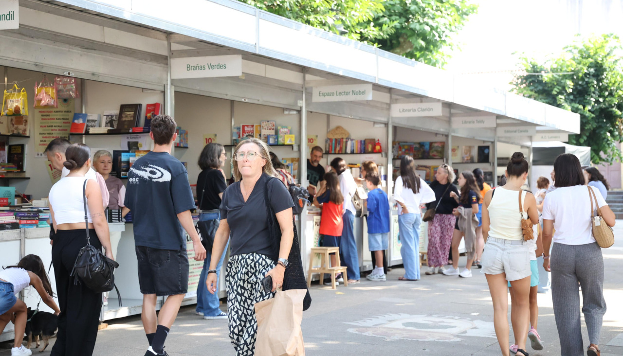 La Praza dos Libros de Carballo este viernes