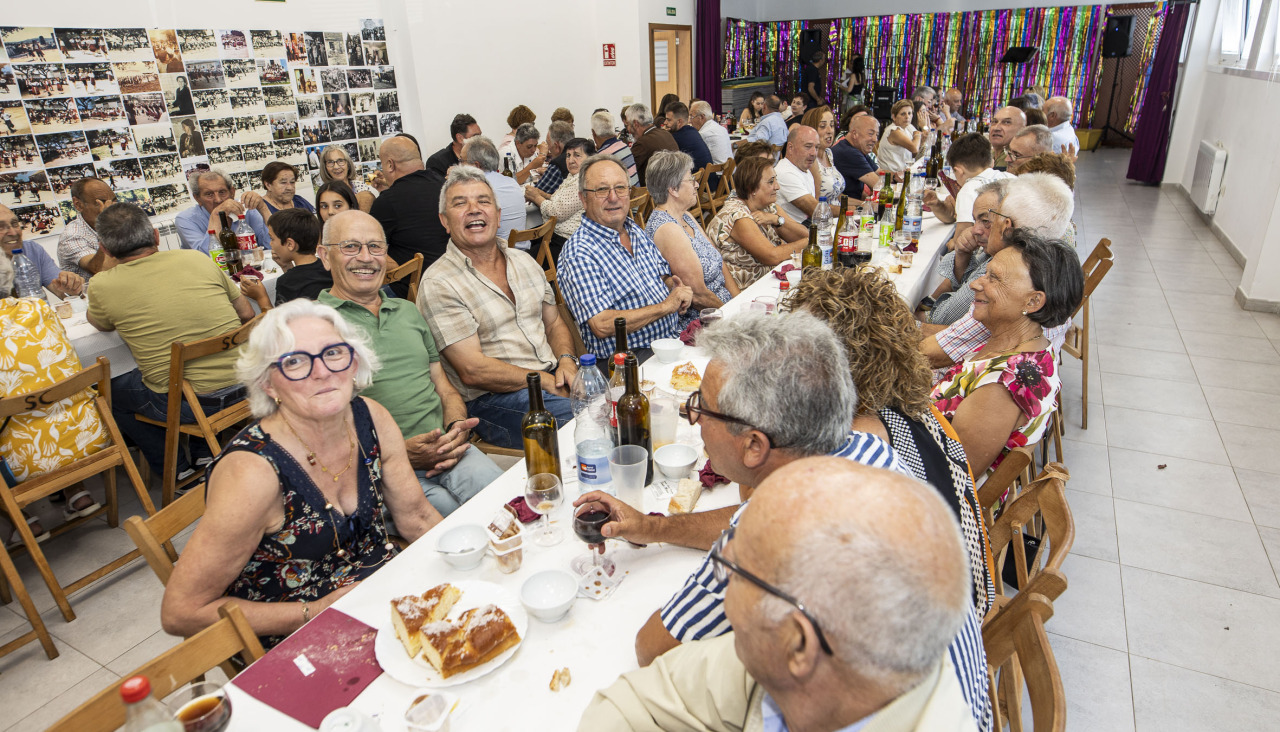 Cances recuerda a su párroco Jesús Antelo (5)