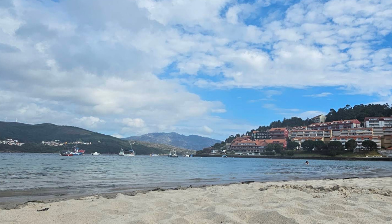 La playa de quenxe de Corcubión