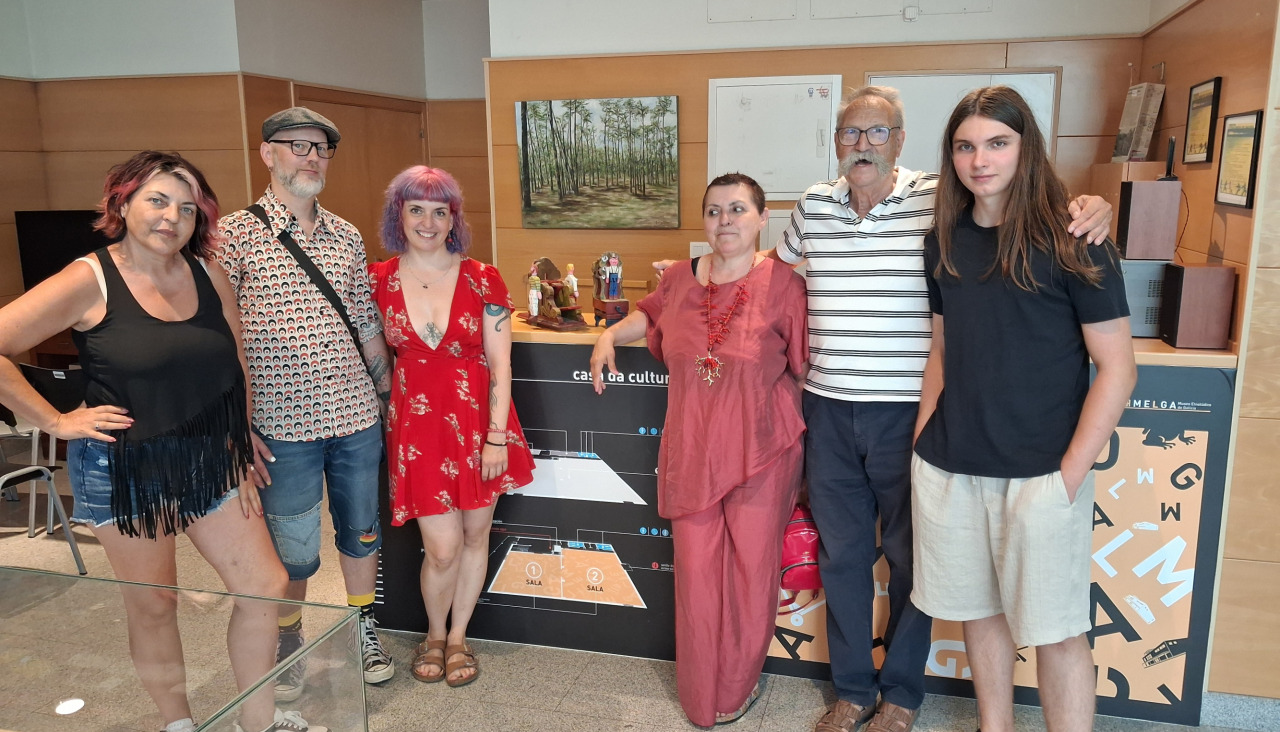 Los miembros de la familia Picallo junto a Ricardo Pérez y Verdes (2º por la dch.)