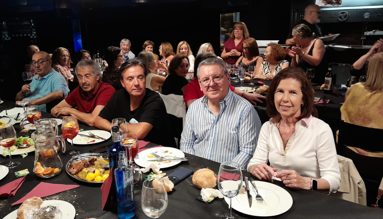 Arsenio Fernández (segundo por la derecha) será el pregonero del año que viene