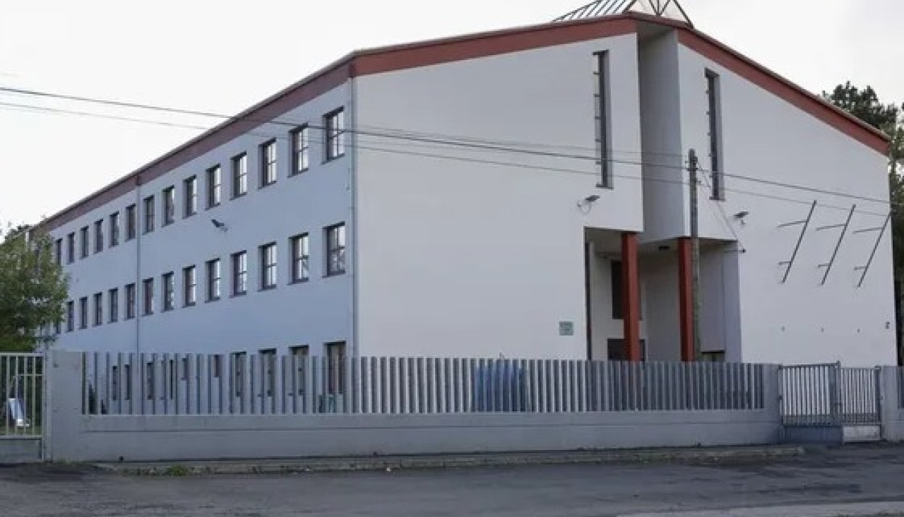 Vista de las instalaciones del CEIP de Baíñas