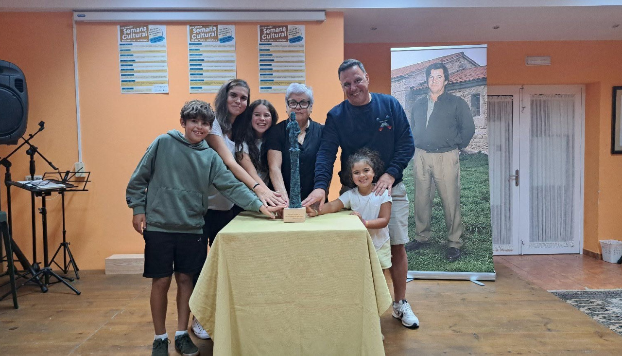 Homenaje a Fernando Castro Vilar en la Semana Cultural