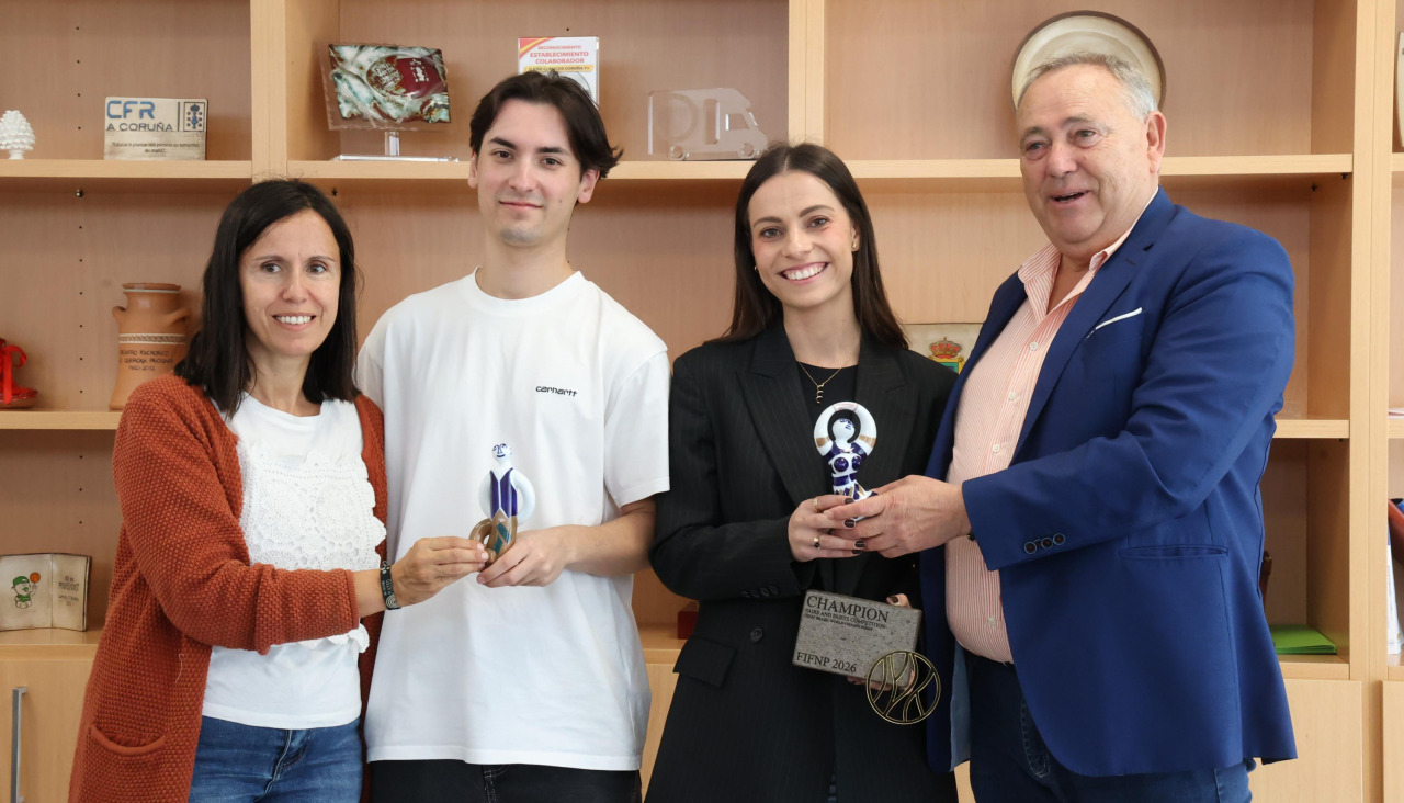 Recepción en el Concello a Andrés y Lucía Naya
