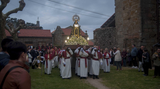 Procesión Viernes de Dolores en Fisterra @Darío Gómez (5)