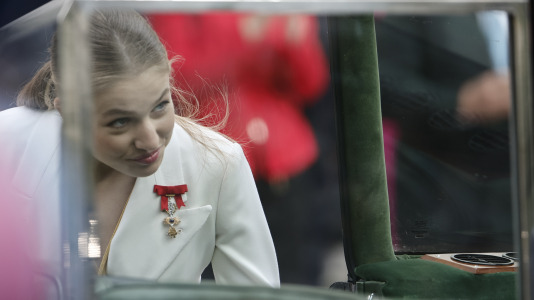 La princesa Leonor jura la Constitución por su 18 cumpleaños (71)