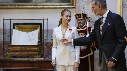 La princesa Leonor jura la Constitución por su 18 cumpleaños (60)