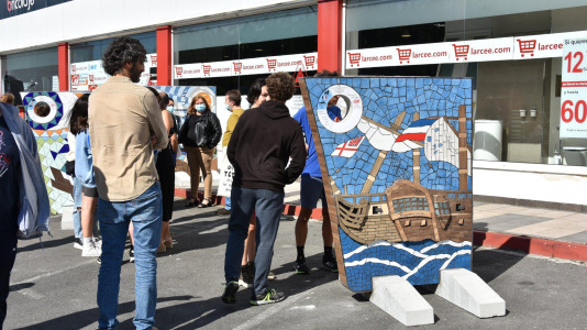 Naufragios de la costa da morte en azulejos (3)