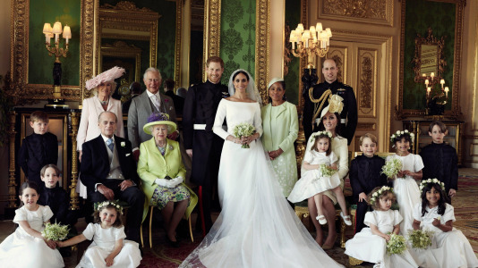Isabel II reina de inglaterra (3)