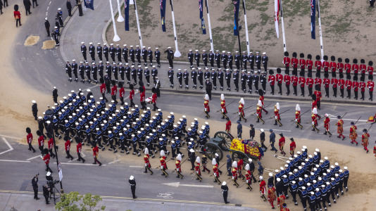 Entierro de Isabel II (49)