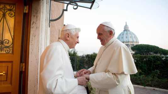 Papa benedicto XVI (2)