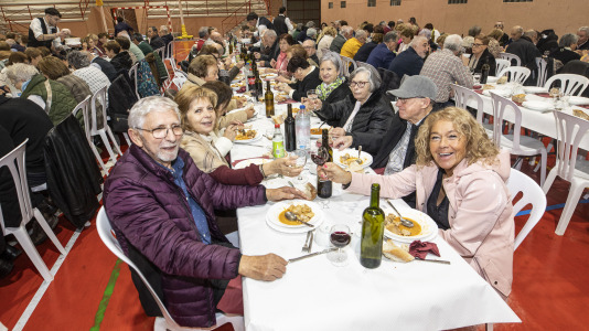 Comida de la asociación de pensionistas y jubilados de Sofán