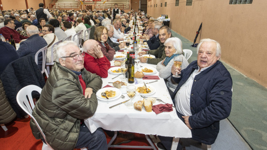 Comida de la asociación de pensionistas y jubilados de Sofán