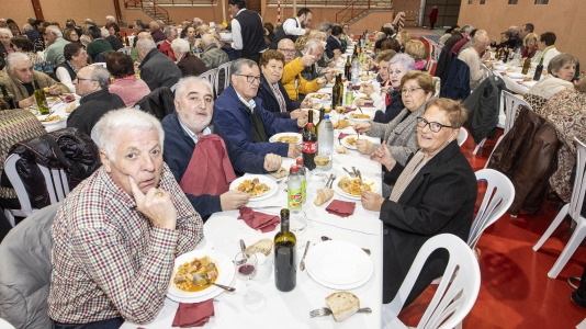 Comida de la asociación de pensionistas y jubilados de Sofán