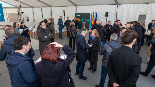 Acto de colocación de la primera piedra de la planta de carbón vegetal de Xeal en Dumbría