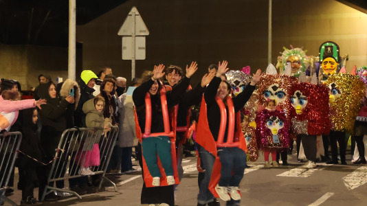 Desfile de Entroido en A Laracha