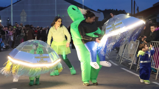 Desfile de Entroido en A Laracha