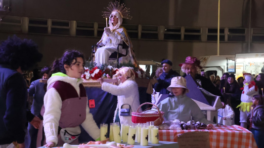 Desfile de Entroido en A Laracha