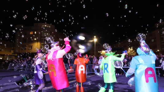 Desfile de Entroido en A Laracha
