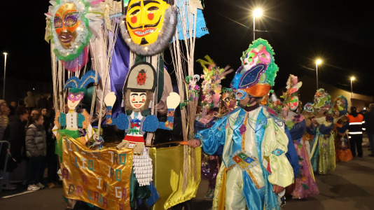 Desfile de Entroido en A Laracha