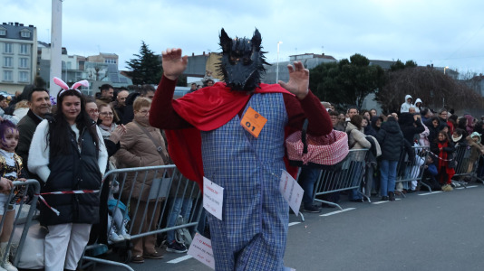 Desfile de Entroido en A Laracha
