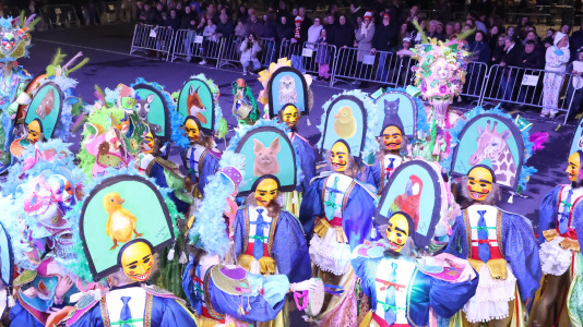 Desfile de Entroido en A Laracha