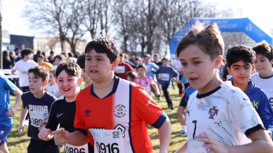Fase zona en Carballo del cros escolar