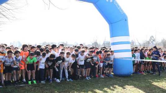 Fase zona en Carballo del cros escolar