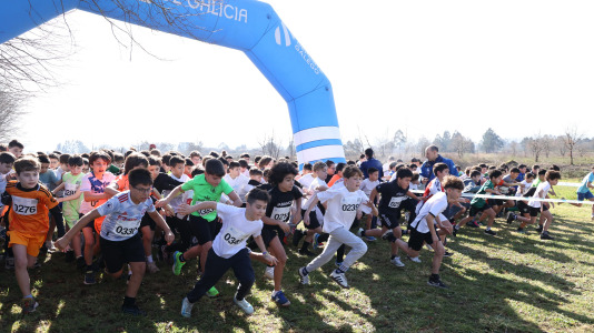 Fase zona en Carballo del cros escolar