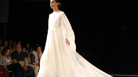 Los primeros desfiles de esta edición, que bajo el lema “Onde o fío se converte en arte”, busca destacar la artesanía local