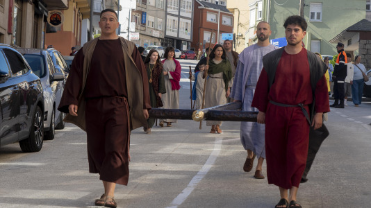 La devoción y la fe llenaron Fisterra este Viernes Santo, con los actos centrales de la Semana Santa en el municipio