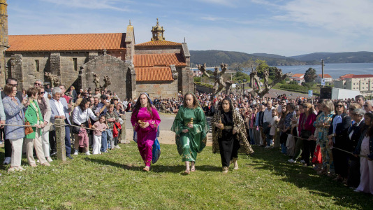 Fisterra vivió un año más con mucha devoción la representación de la Resurrección de Cristo