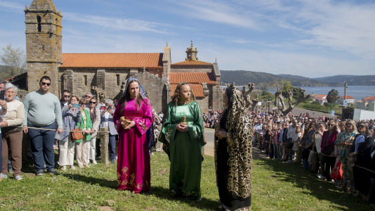 Fisterra vivió un año más con mucha devoción la representación de la Resurrección de Cristo